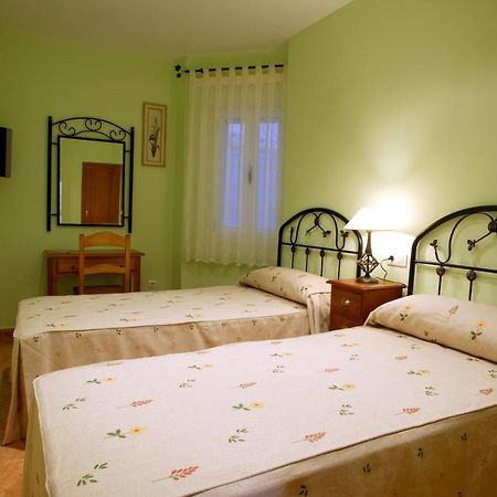 Apartamentos Hotel 77 Ayora Экстерьер фото